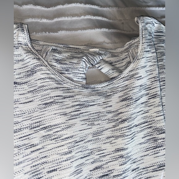 Lululemon Open-back Long-Sleeve - Picture 2 of 5